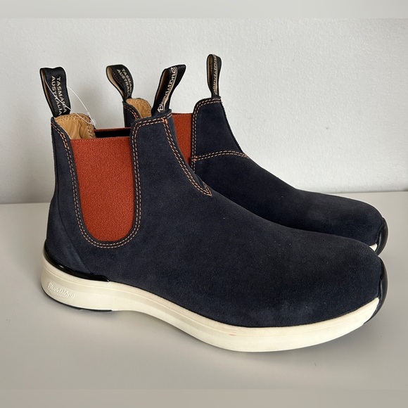 NWOT Blundstone Men's Navy Suede Orange Chelsea Boots - Picture 1 of 10